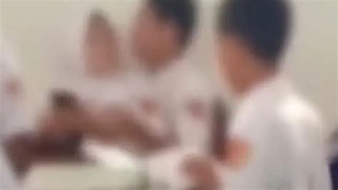 bokep smp indo|Viral Video Anak SMP di Kota Baubau Mesum Dalam Kelas,。